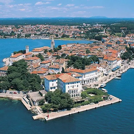 公寓 Beautiful In Porec With Swimming Pool Kukci